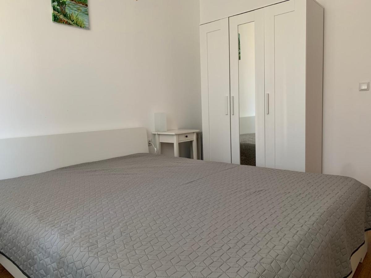 Byala Friendy Sea Apartaments Екстериор снимка