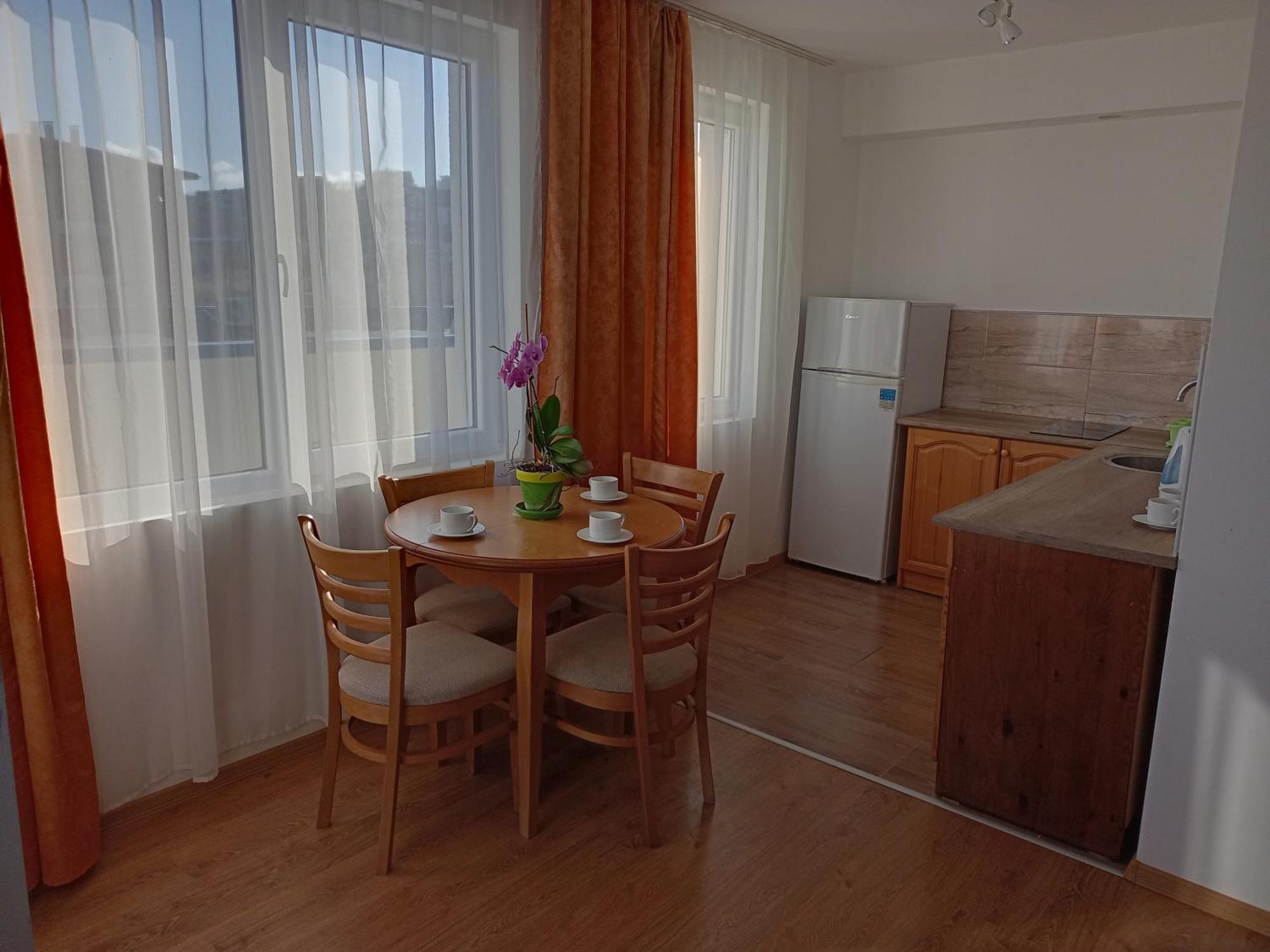 Byala Friendy Sea Apartaments Екстериор снимка